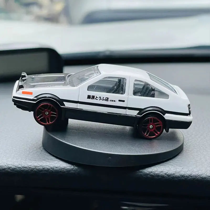 Modelo miniatura Toyta AE 86 giroscópio para console de carro